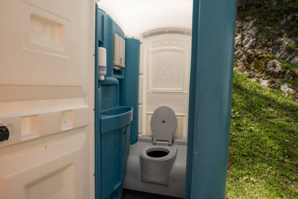 Best Porta potty rental near me  in Meadowlakes, TX
